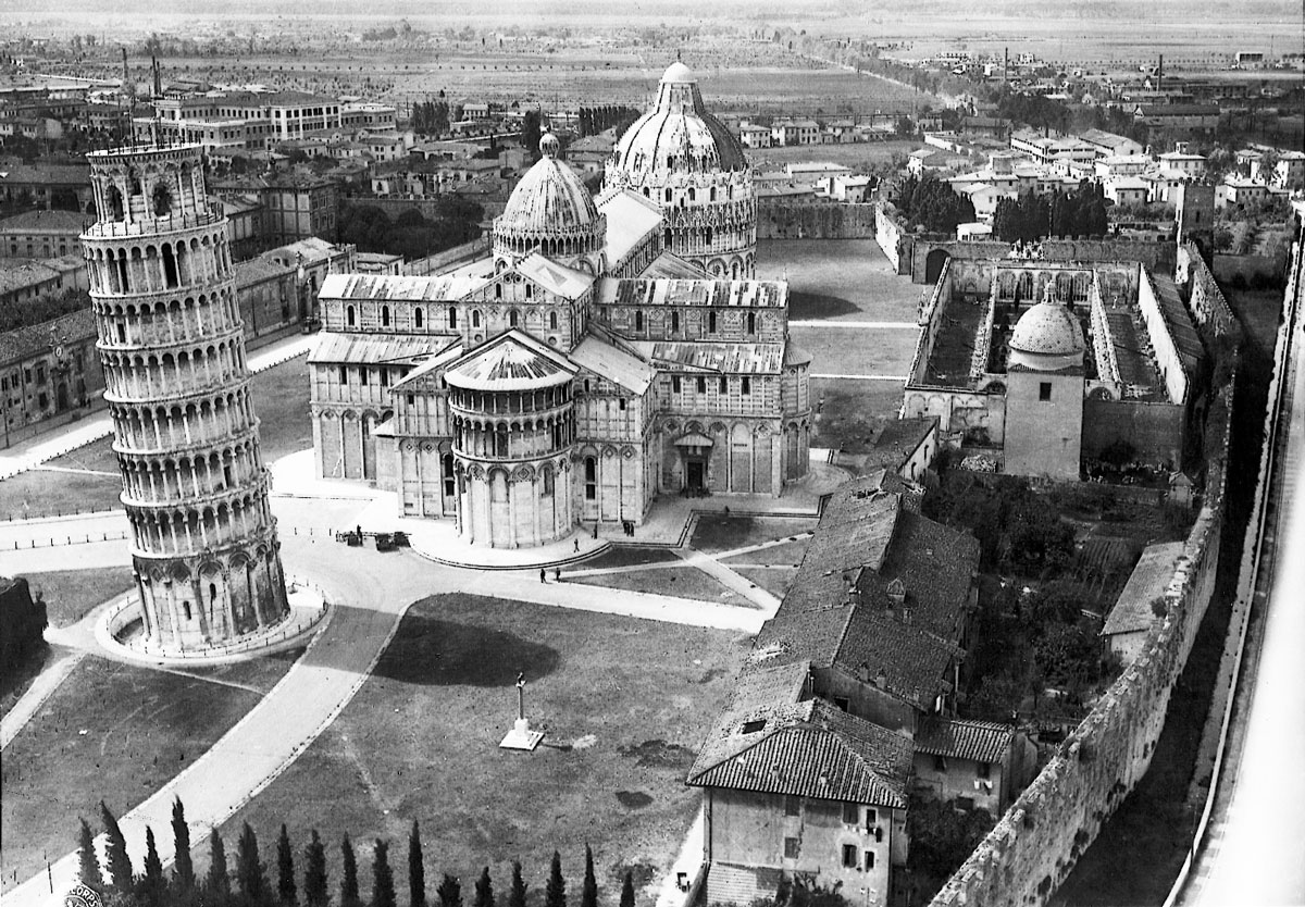 Piazza dei Miracoli vista dall'alto